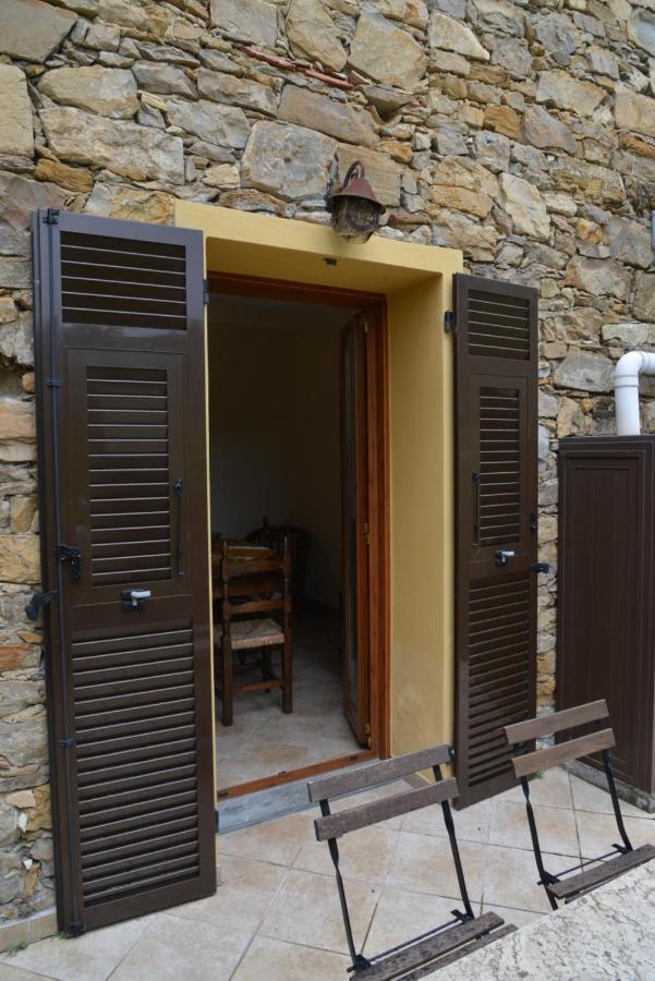 Agriturismo Osteria Du Barba Pe' - Casa Miranda Seborga Exterior photo